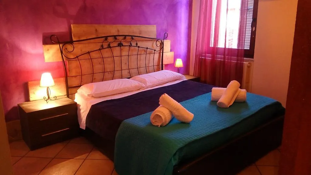 Marconi Rooms And Apartments Verona 2*,  Itálie