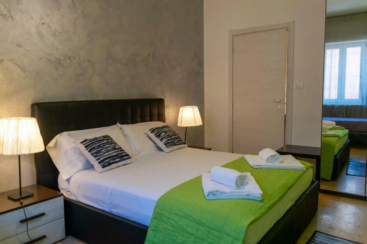 Marconi Rooms And Apartments Verona Itálie