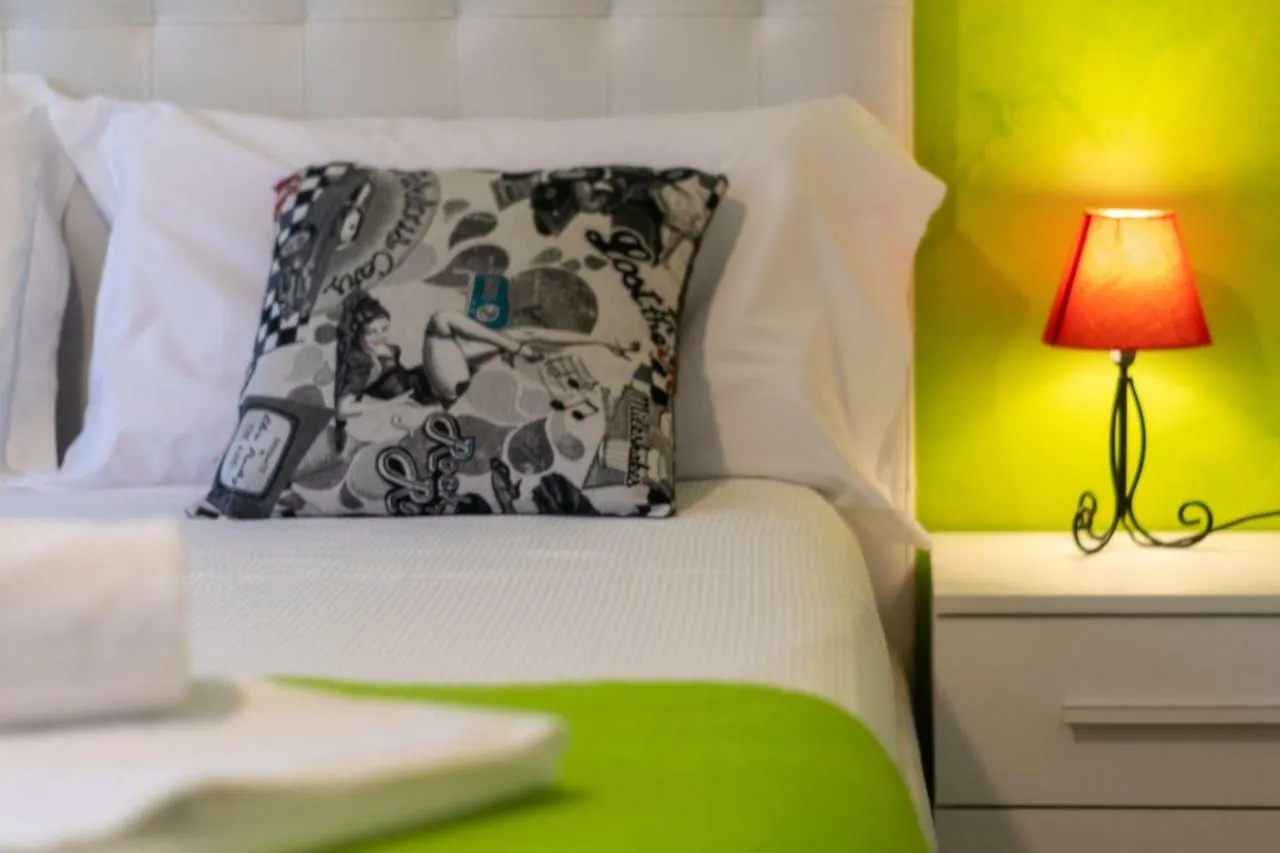 Marconi Rooms And Apartments Verona