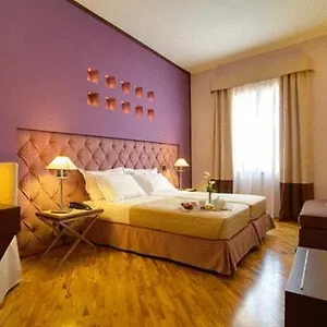 Messenion Hotell Messina