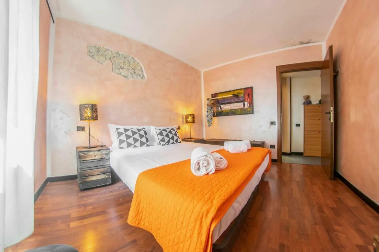** Konukevi Marconi Rooms And Apartments Verona İtalya