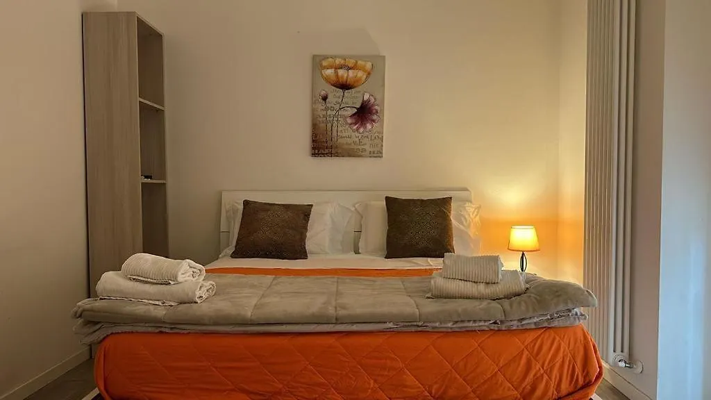 Marconi Rooms And Apartments Verona